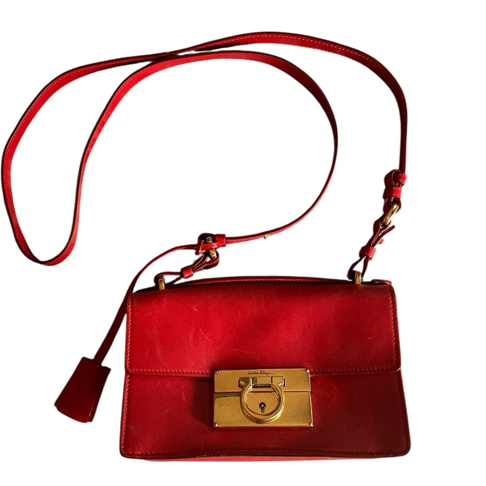 Salvatore Ferragamo Red Leather Shoulder Bag